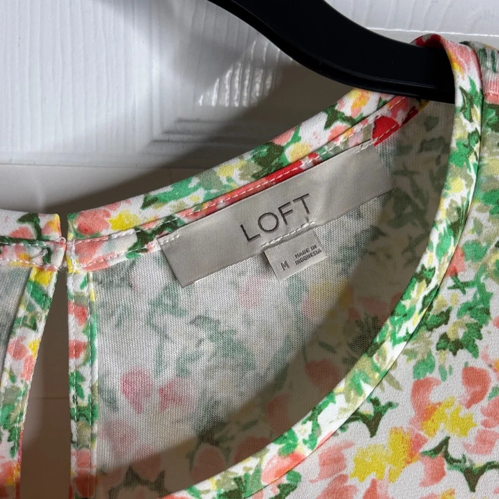 LOFT Multicolor Floral Blouse with Lace Detail - Picture 2 of 4